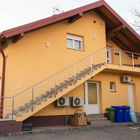 Rooms & Apartment Perak Kutjevo Zewnętrze zdjęcie