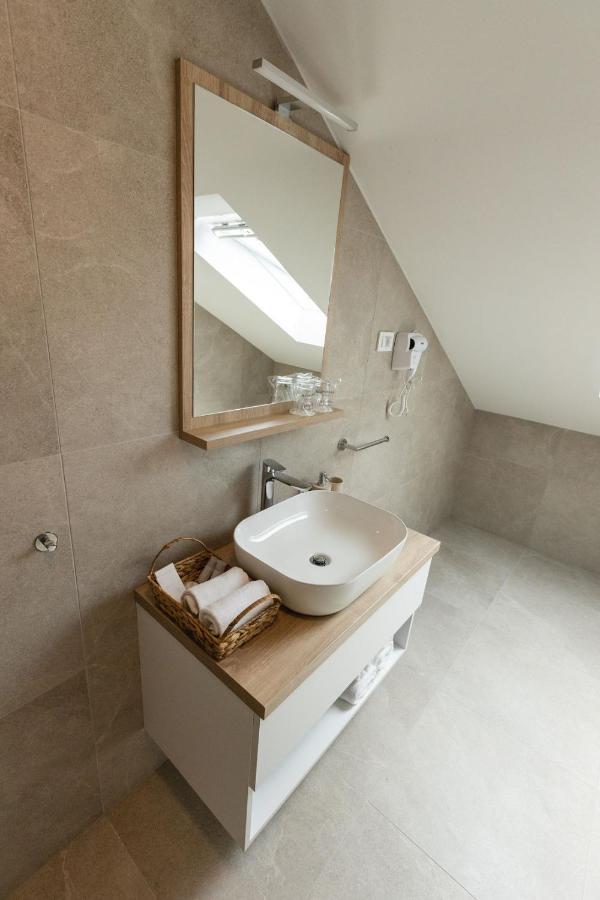 Rooms & Apartment Perak Kutjevo Zewnętrze zdjęcie